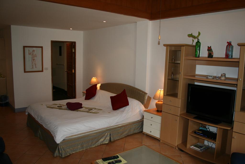 Aquarius Gay Guesthouse & Sauna Patong Camera foto
